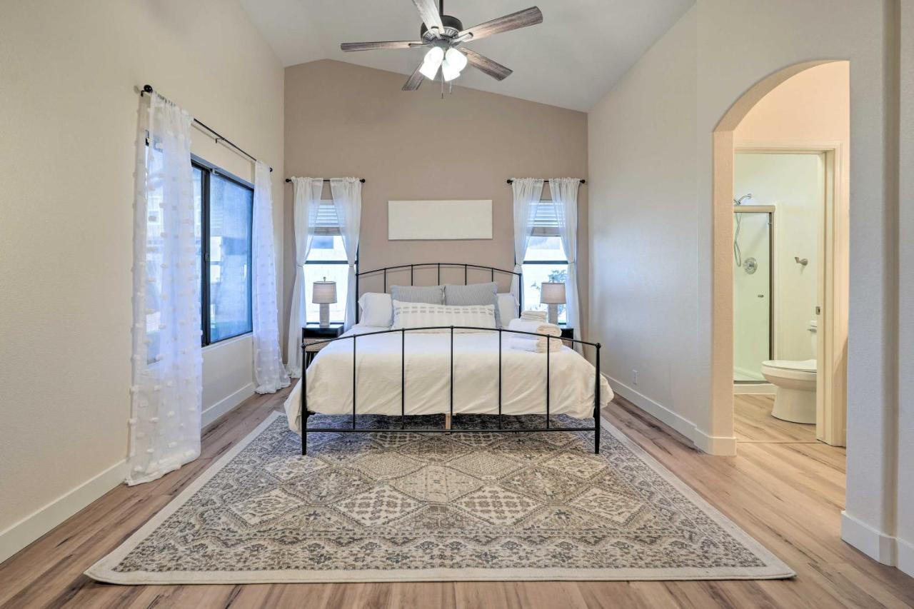 Sunlit Peoria Vacation Rental With Private Yard Exterior photo